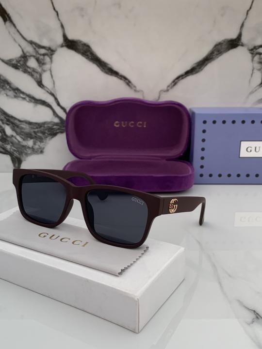 Guc_ci_10_brown_black