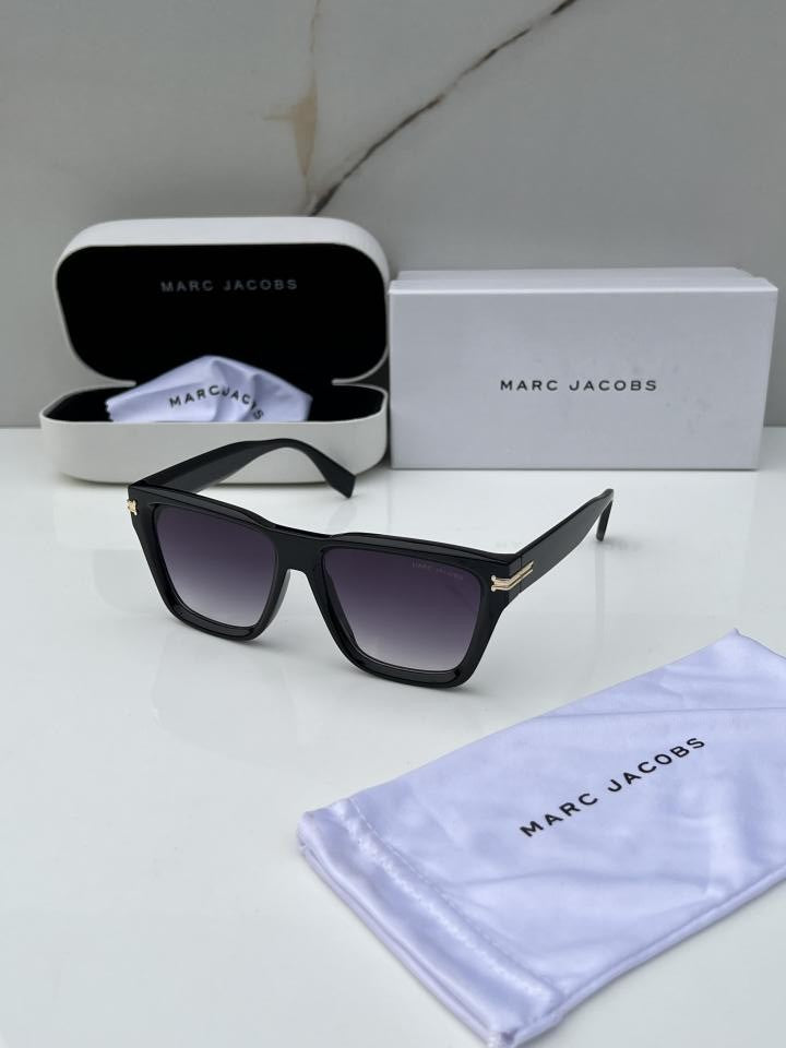 Ma_rc_jaco_bs_1002_black_shaded