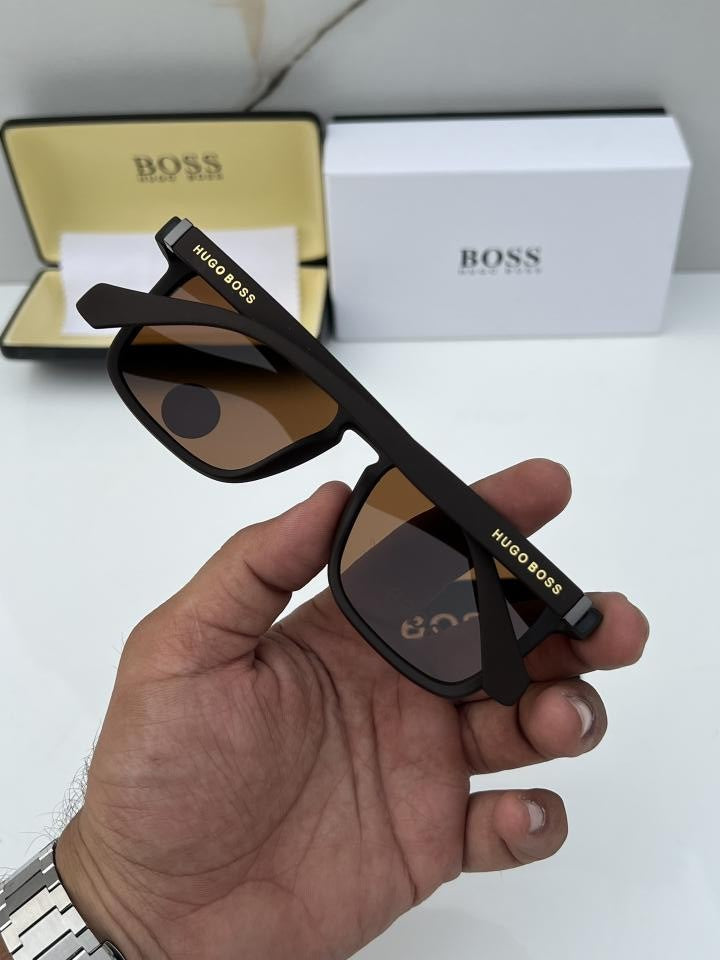 Hu_go_boss_0296_brown