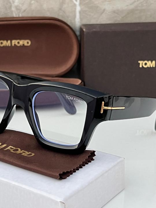 tom ford 4184